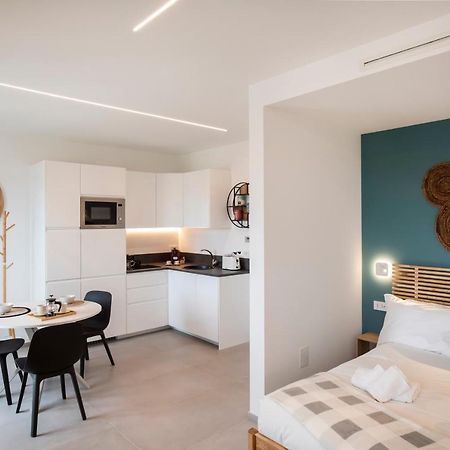 Апартаменты Gentile 46 Blu Luxury Flat Бари Экстерьер фото